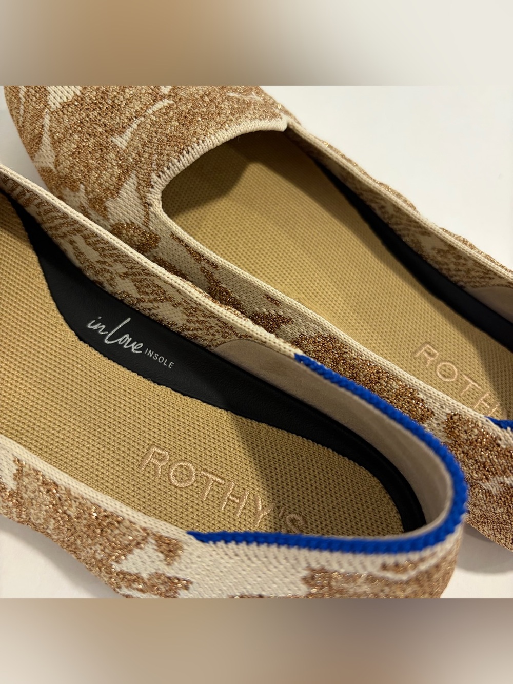 Rothys The Lounge Loafer Gold Chantilly Metallic Jacquard Flat Shoes Womens sz 9 - Picture 13 of 16